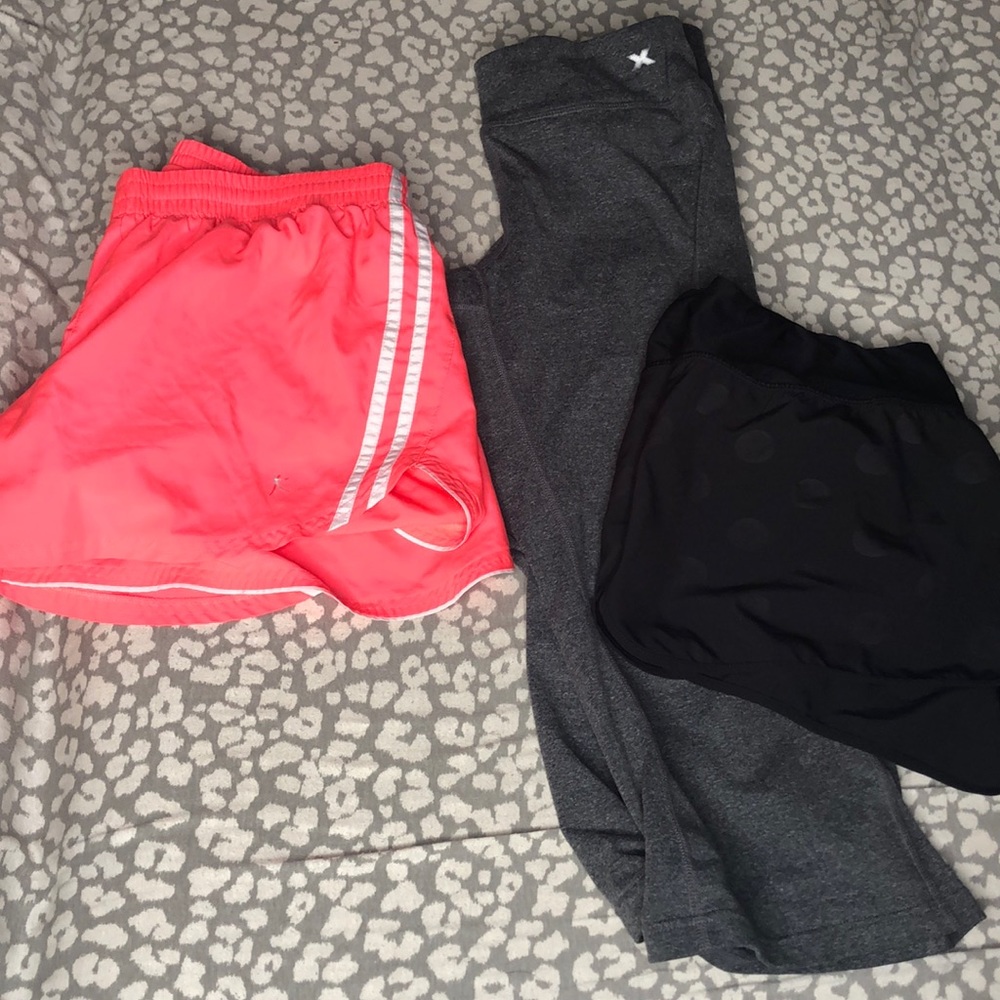 Athletic bottom lot